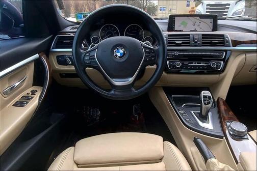 2018 BMW 330 xDrive
