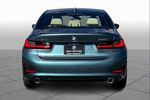 2021 BMW 330 xDrive