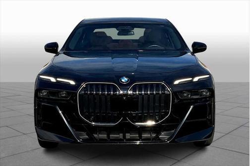 2024 BMW 740 i