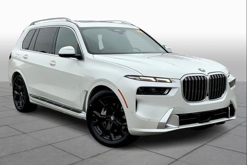 2024 BMW X7 xDrive40i