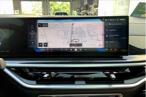 2024 BMW X7 M60i