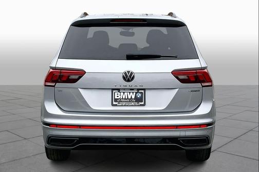 2022 Volkswagen Tiguan 2.0T SE R-Line Black 4MOTION