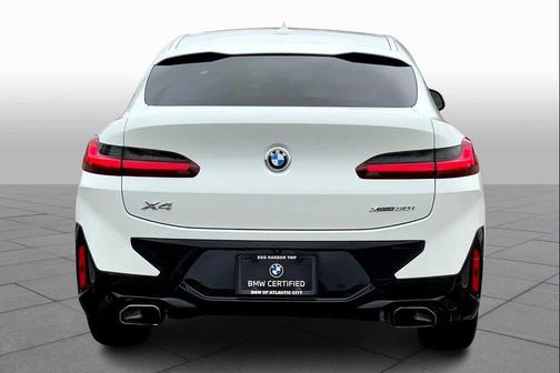 2022 BMW X4 xDrive30i