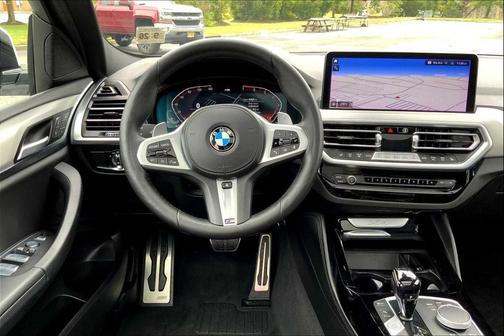 2022 BMW X4 xDrive30i