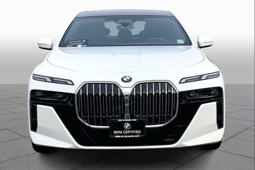 2023 BMW 760 i xDrive