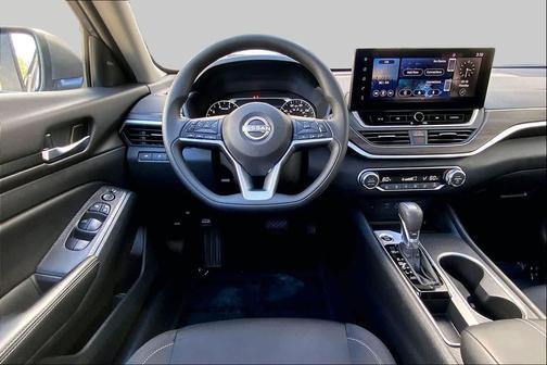 Gun Metallic 2025 Nissan Altima SV FWD