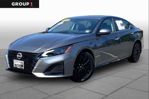 Gun Metallic 2025 Nissan Altima SV FWD