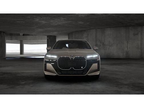 2026 BMW 740 i xDrive