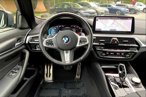 2023 BMW M550 i Xdrive