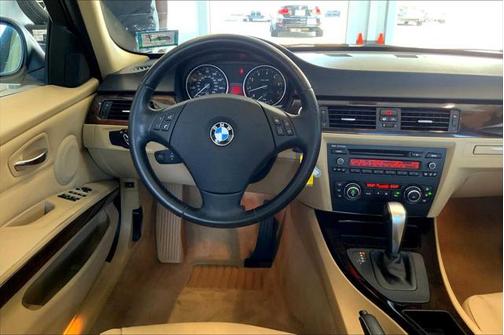 2011 BMW 328 328i