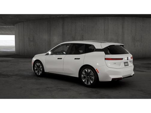 2026 BMW iX xDrive60