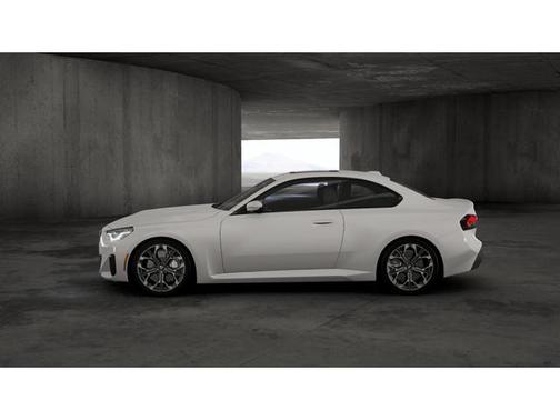 2025 BMW 230 i xDrive
