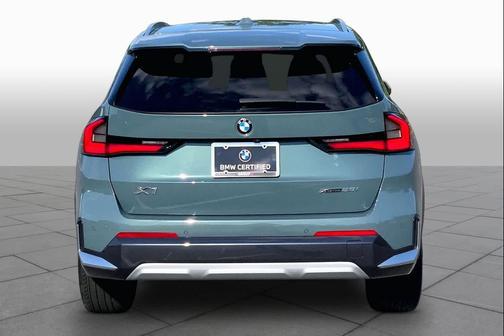 Cape York Green Metallic 2023 BMW X1 xDrive28i