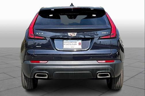 2022 Cadillac XT4 Luxury