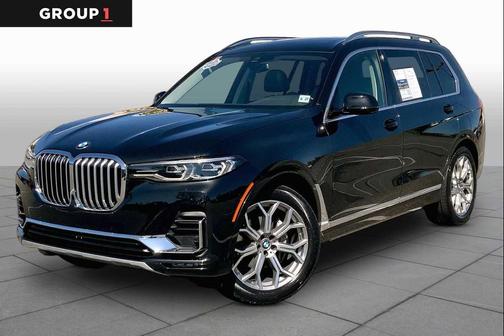 Black Sapphire Metallic 2022 BMW X7 xDrive40i