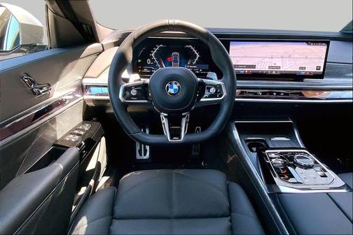 Oxide Grey Metallic 2024 BMW 740 740i