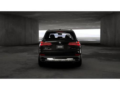 Black Sapphire Metallic 2026 BMW X5 xDrive40i