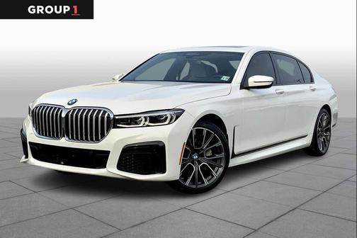 2021 BMW 740 740i