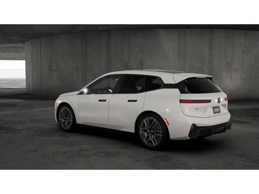 2026 BMW iX xDrive60