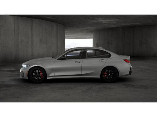 2025 BMW 330 i xDrive