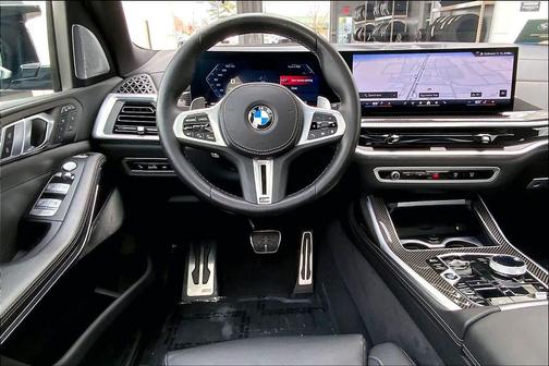 Skyscraper Grey Metallic 2024 BMW X7 M60i