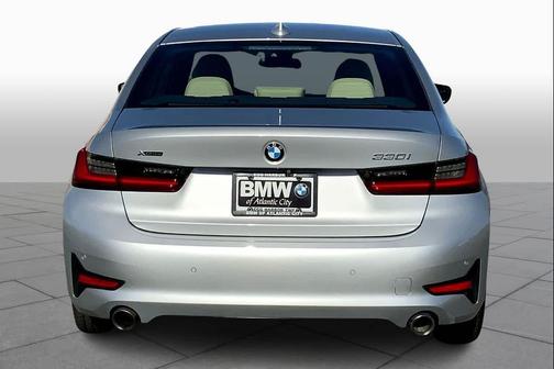 2019 BMW 330 xDrive