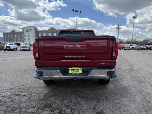 2020 GMC Sierra 1500 SLT