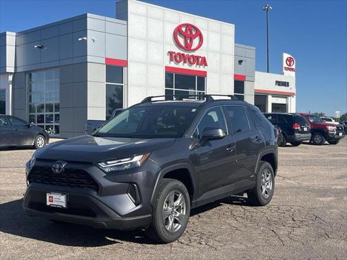 2022 Toyota RAV4 Hybrid XLE