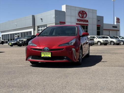 2019 Toyota Prius XLE