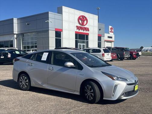 2021 Toyota Prius XLE
