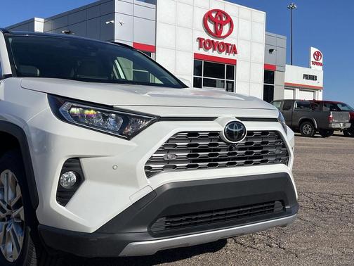 2020 Toyota RAV4 Limited