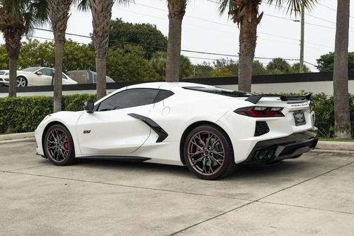 2023 Chevrolet Corvette Stingray w/3LT