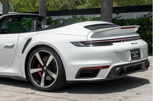 2024 Porsche 911 Turbo