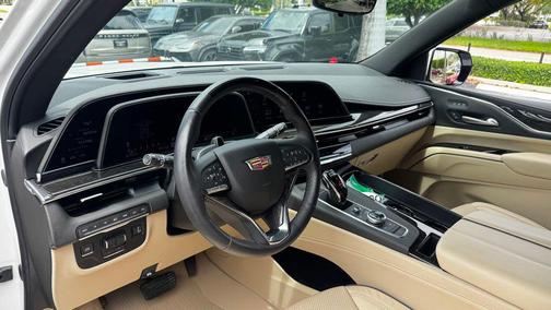 Crystal White Tricoat 2023 Cadillac Escalade Premium Luxury