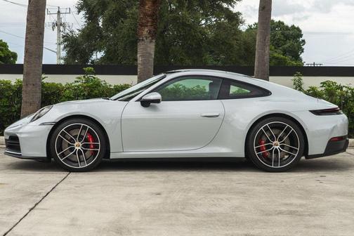 2026 Porsche 911 Carrera S