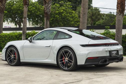 2026 Porsche 911 Carrera S