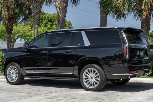 2021 Cadillac Escalade ESV Premium Luxury
