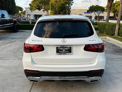2022 Mercedes-Benz GLC 300 4MATIC