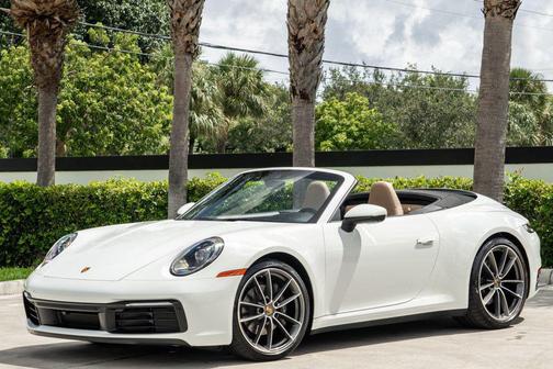 2022 Porsche 911 Carrera