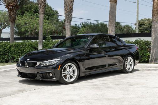 Black Sapphire Metallic 2018 BMW 440 i