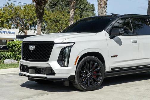 2025 Cadillac Escalade V-Series