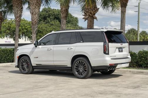 2023 Cadillac Escalade V-Series