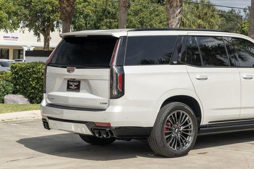 2023 Cadillac Escalade V-Series
