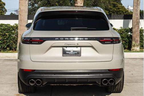 2023 Porsche Cayenne S
