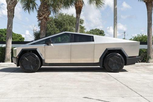 2024 Tesla Cybertruck Cyberbeast AWD