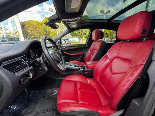 2017 Porsche Macan S AWD