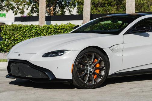 2019 Aston Martin Vantage Coupe