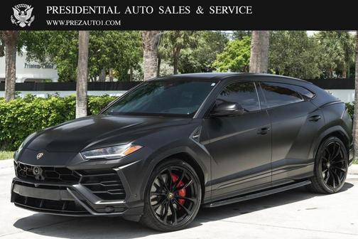 2021 Lamborghini Urus AWD