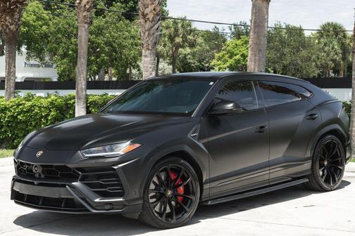 2021 Lamborghini Urus AWD