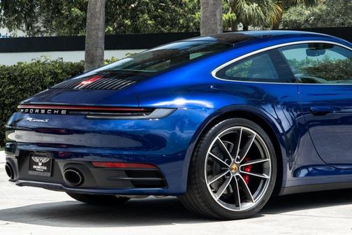 2022 Porsche 911 Carrera S